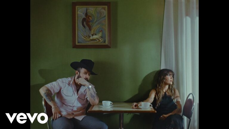 Kany García, Carín León – El Sombrero y La Camisa